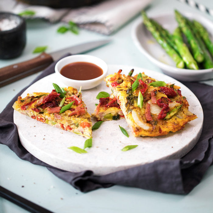 Carb-less Pizza Omelette